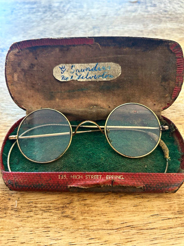 Vintage 1900s round - 1900s,